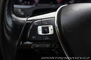 Volkswagen Ostatní modely Passat Highline 176kW / AJ NA S 2015
