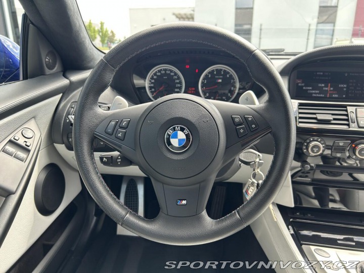 BMW M6 E63 V10 Coupe 2005