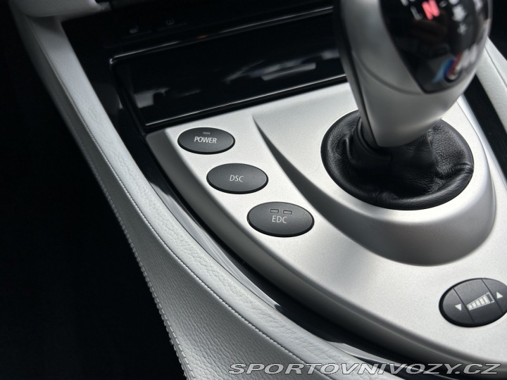 BMW M6 E63 V10 Coupe 2005