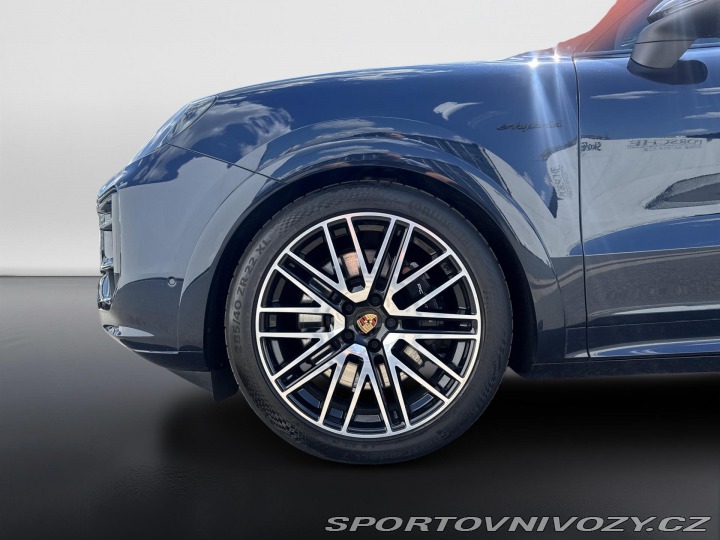 Porsche Cayenne S E-Hybrid 2025