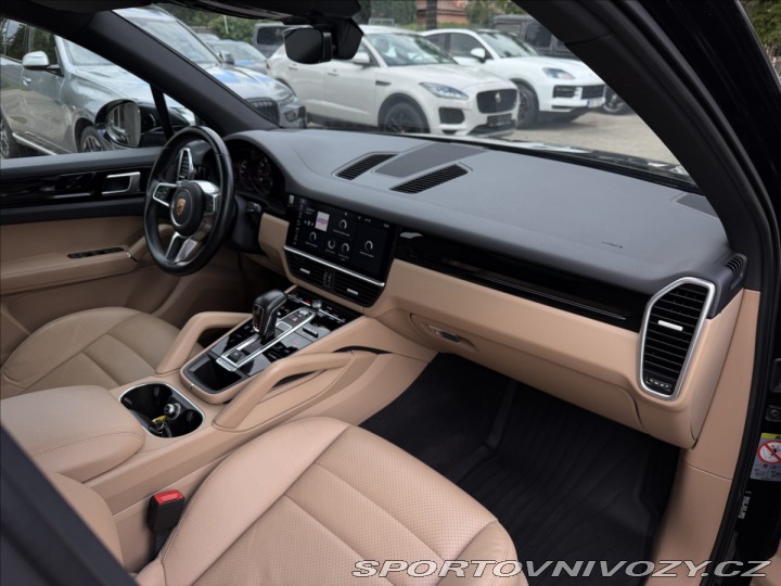 Porsche Cayenne 3.0 V6 Vzduch 2020