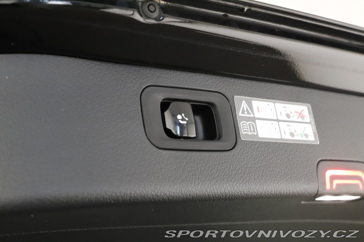 Mercedes-Benz C AMG Paket C 300 4MATIC 2023