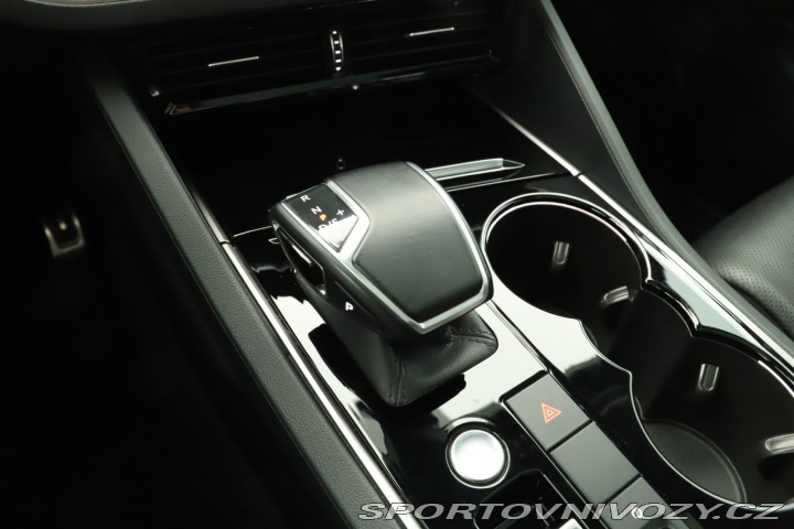 Volkswagen Ostatní modely Touareg R-Line V8 TDI 2020