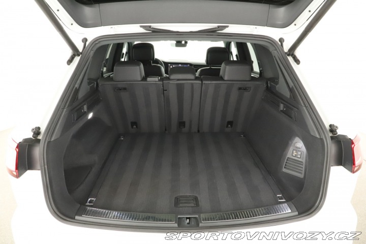 Volkswagen Ostatní modely Touareg R-Line V8 TDI 2020