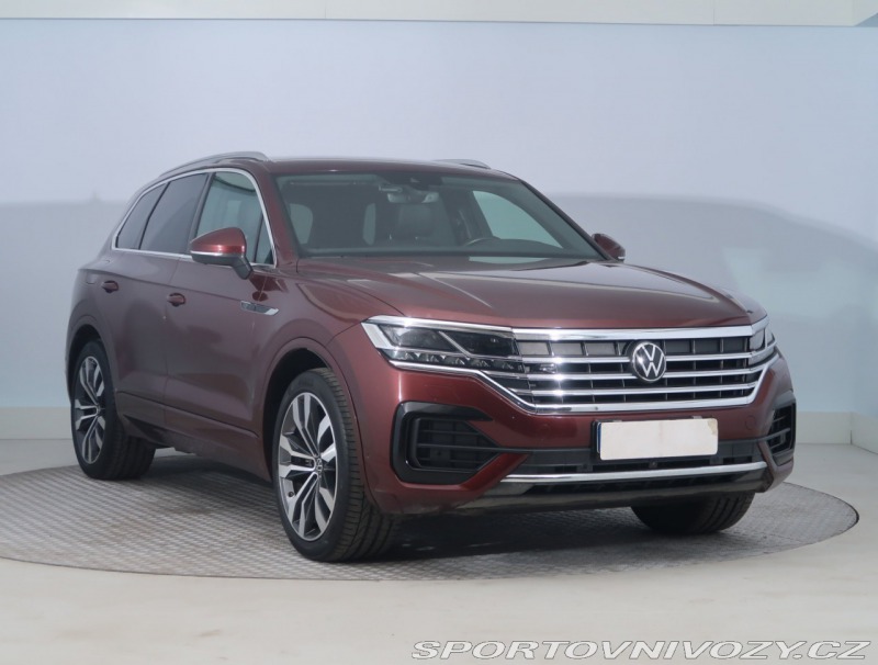 Volkswagen Ostatní modely Touareg R-Line 3.0 TDI