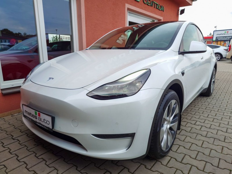 Tesla Model Y Long Range Dual Motor 378