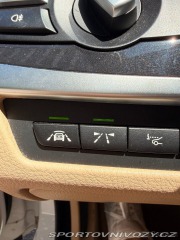 BMW 5 3,0 D • Head-Up Display 2015