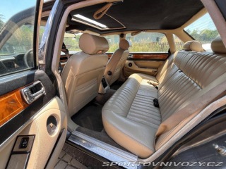 Jaguar XJ 40, 1987 1987