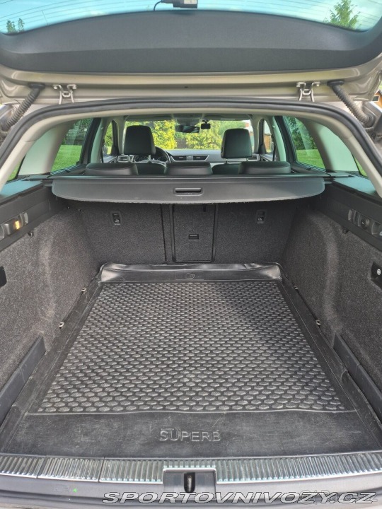 Škoda Superb 2,0   140 kW DSG 4x4 | 12 2017