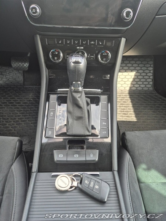 Škoda Superb 2,0   140 kW DSG 4x4 | 12 2017