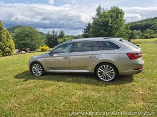 Škoda Superb 2,0   140 kW DSG 4x4 | 12 2017