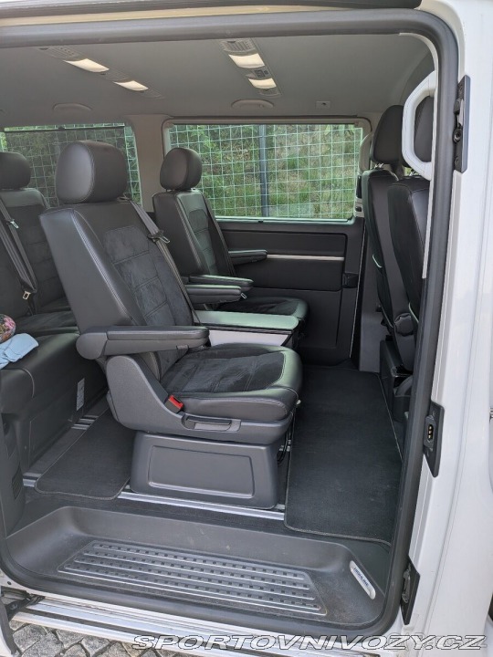 Volkswagen Ostatní modely Multivan TDI 4MOT DSG 146kW 2018