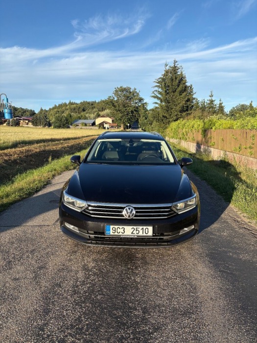 Volkswagen Ostatní modely Passat 2,0 TDI Highline/LEDER/