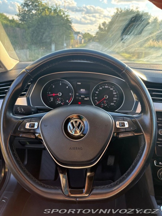 Volkswagen Ostatní modely Passat 2,0 TDI Highline/LEDER/ 2018