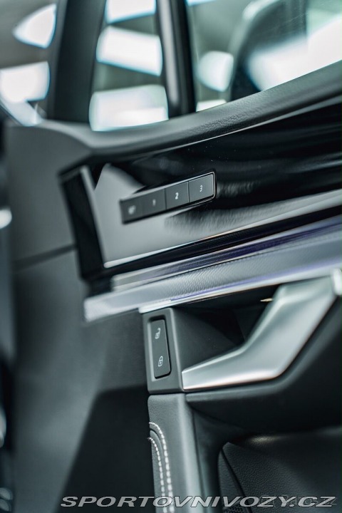 Volkswagen Ostatní modely Touareg 3,0 TDi R Line BLACK ST 2022