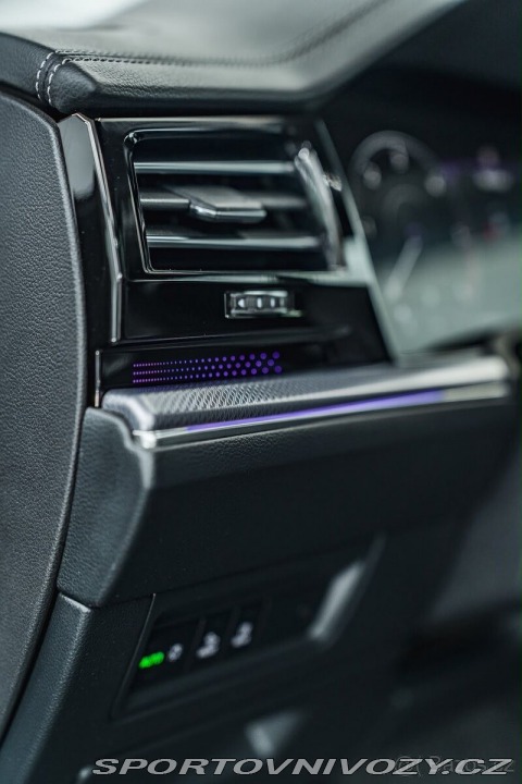 Volkswagen Ostatní modely Touareg 3,0 TDi R Line BLACK ST 2022