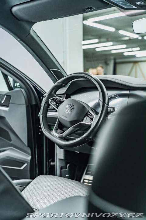 Volkswagen Ostatní modely Touareg 3,0 TDi R Line BLACK ST 2022