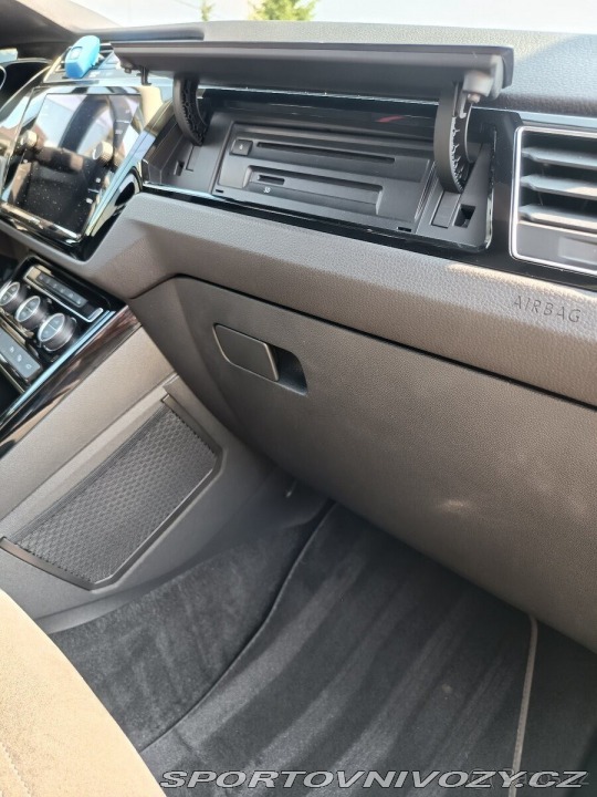 Volkswagen Ostatní modely Touran 2,0   TDI 110kw Highline 2019
