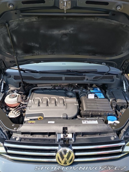 Volkswagen Ostatní modely Touran 2,0   TDI 110kw Highline 2019