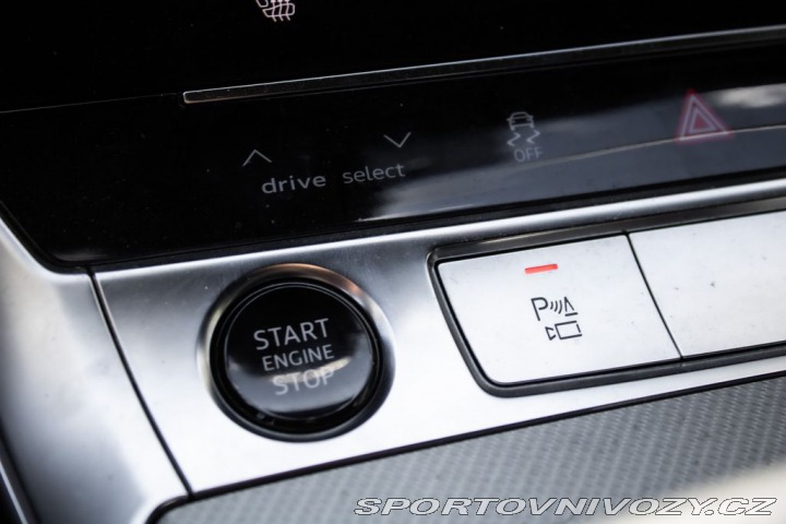 Audi A7 S-Line 50TFSIe 220kW 2025