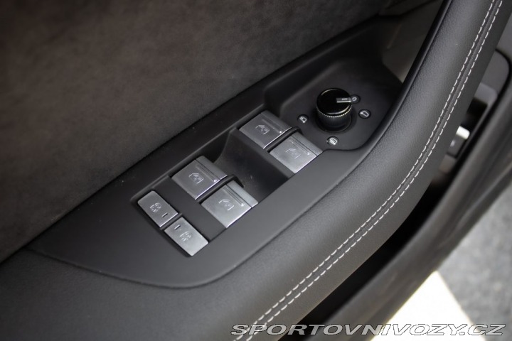 Audi A7 S-Line 50TFSIe 220kW 2025
