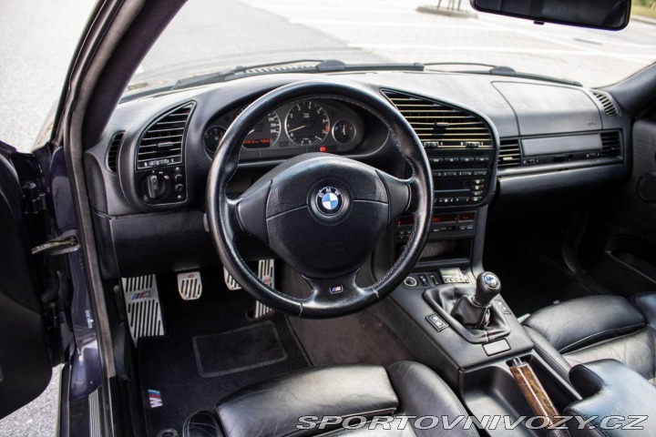 BMW 3 E36 328i M Sport paket / 1996
