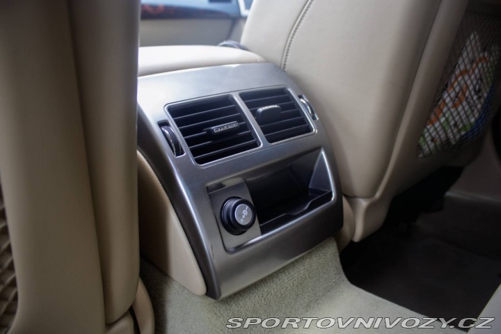 Jaguar XF Sportbrake 3.0D S Premiu 2012