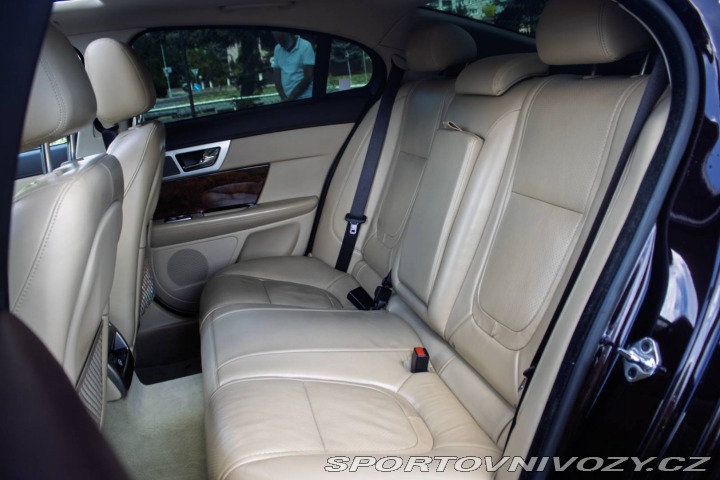 Jaguar XF Sportbrake 3.0D S Premiu 2012