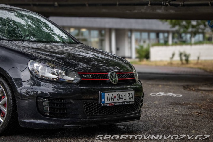 Volkswagen Golf GTI Edition 35 173kW / A 2011