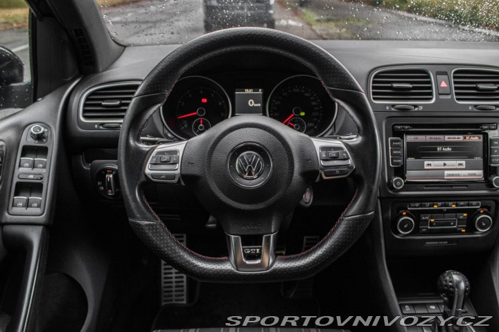 Volkswagen Golf GTI Edition 35 173kW / A 2011