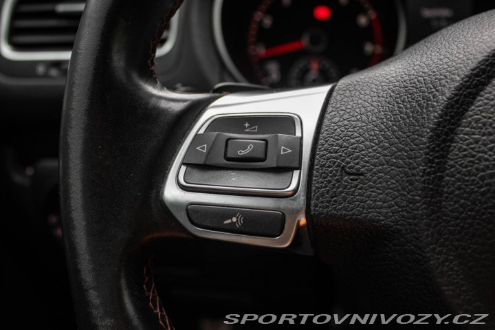 Volkswagen Golf GTI Edition 35 173kW / A 2011