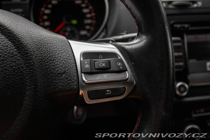 Volkswagen Golf GTI Edition 35 173kW / A 2011