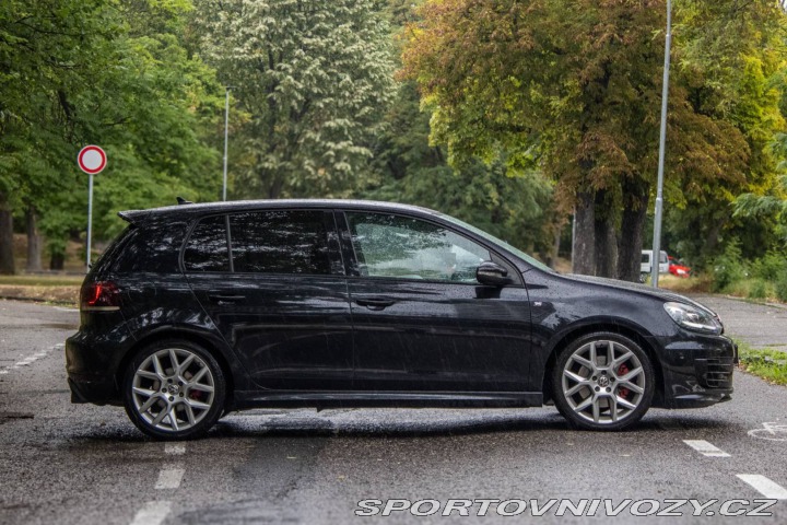 Volkswagen Golf GTI Edition 35 173kW / A 2011