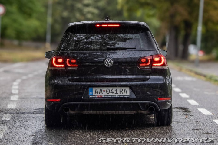 Volkswagen Golf GTI Edition 35 173kW / A 2011
