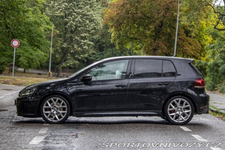 Volkswagen Golf GTI Edition 35 173kW / A 2011