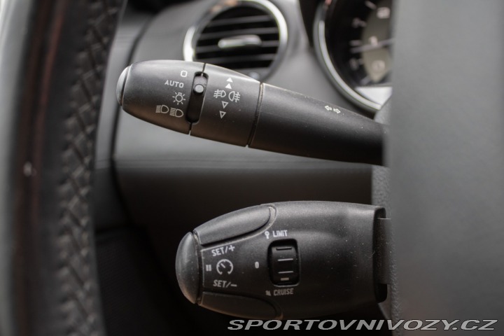 Peugeot RCZ 1.6 THP 200k, 147kW, M6, 2011