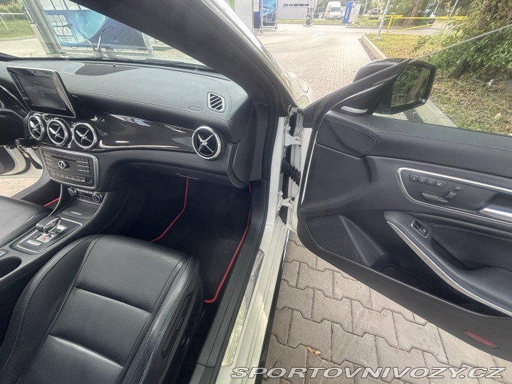 Mercedes-Benz CLA Cla 45 amg 2015