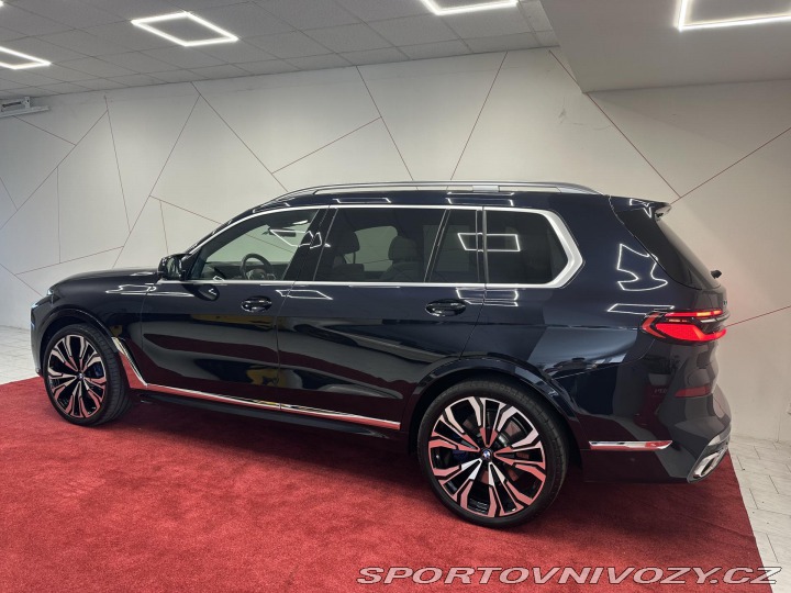 BMW X7 M60i INDIVID*CZ*DPH*TOP V 2023