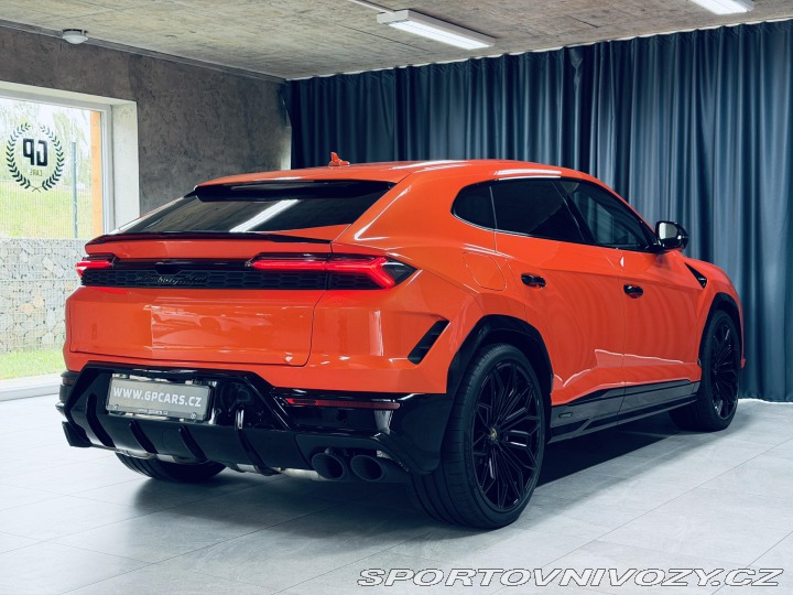 Lamborghini Urus SE*NOVÉ*ARANCIO XANTO* 2026