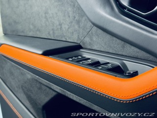 Lamborghini Urus SE*NOVÉ*ARANCIO XANTO* 2026