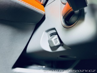 Lamborghini Urus SE*NOVÉ*ARANCIO XANTO* 2026