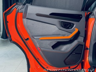 Lamborghini Urus SE*NOVÉ*ARANCIO XANTO* 2026