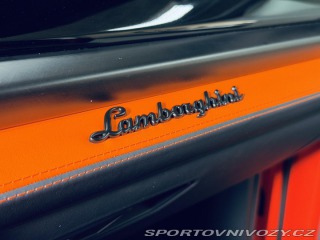 Lamborghini Urus SE*NOVÉ*ARANCIO XANTO* 2026