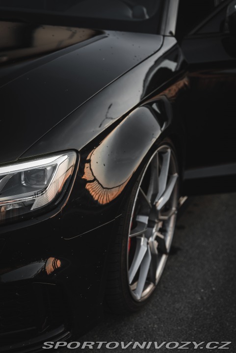 Audi RS3  2019
