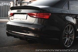 Audi RS3  2019