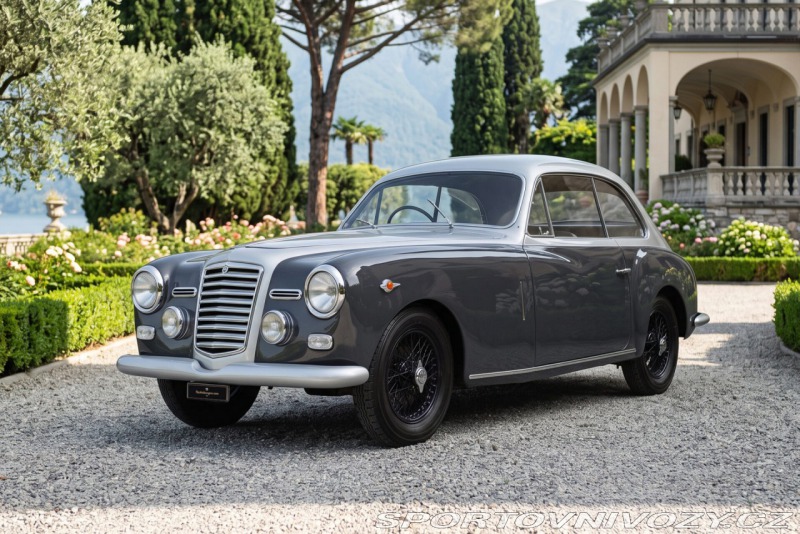 Lancia Ostatní modely Augusta Coupé Ghia Fuoriserie