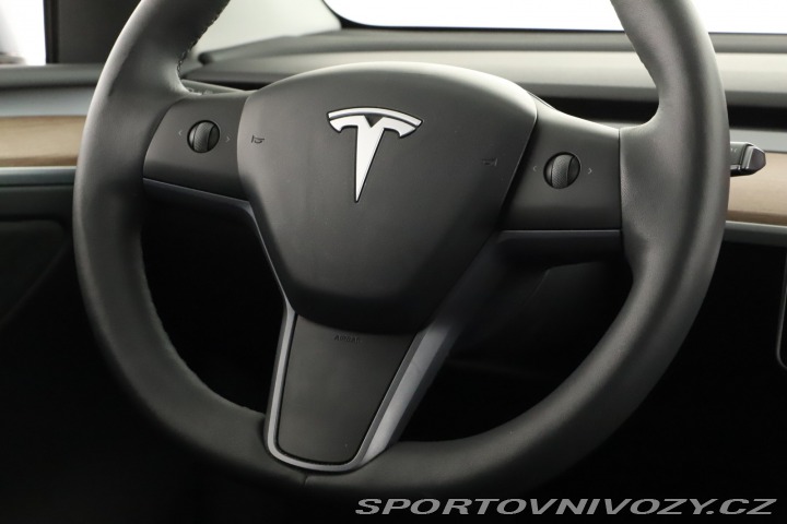 Tesla Model Y Long Range AWD 79kWh 2023