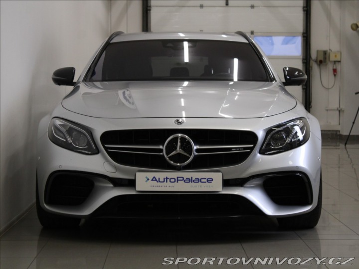 Mercedes-Benz E 4,0 E63s 612k.4M 65 780km 2019