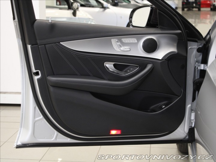 Mercedes-Benz E 4,0 E63s 612k.4M 65 780km 2019