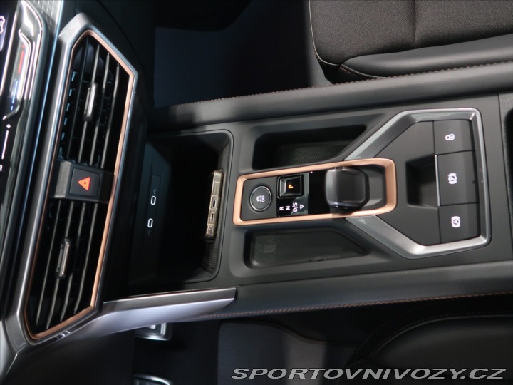 Cupra Leon 1,5 e-TSi SP DSG 2026